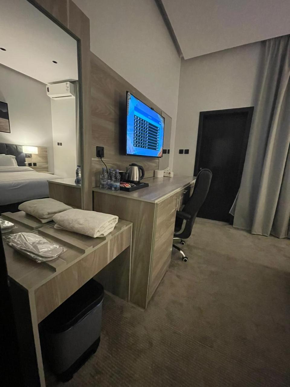Crown Al-Ula Apartment Bagian luar foto