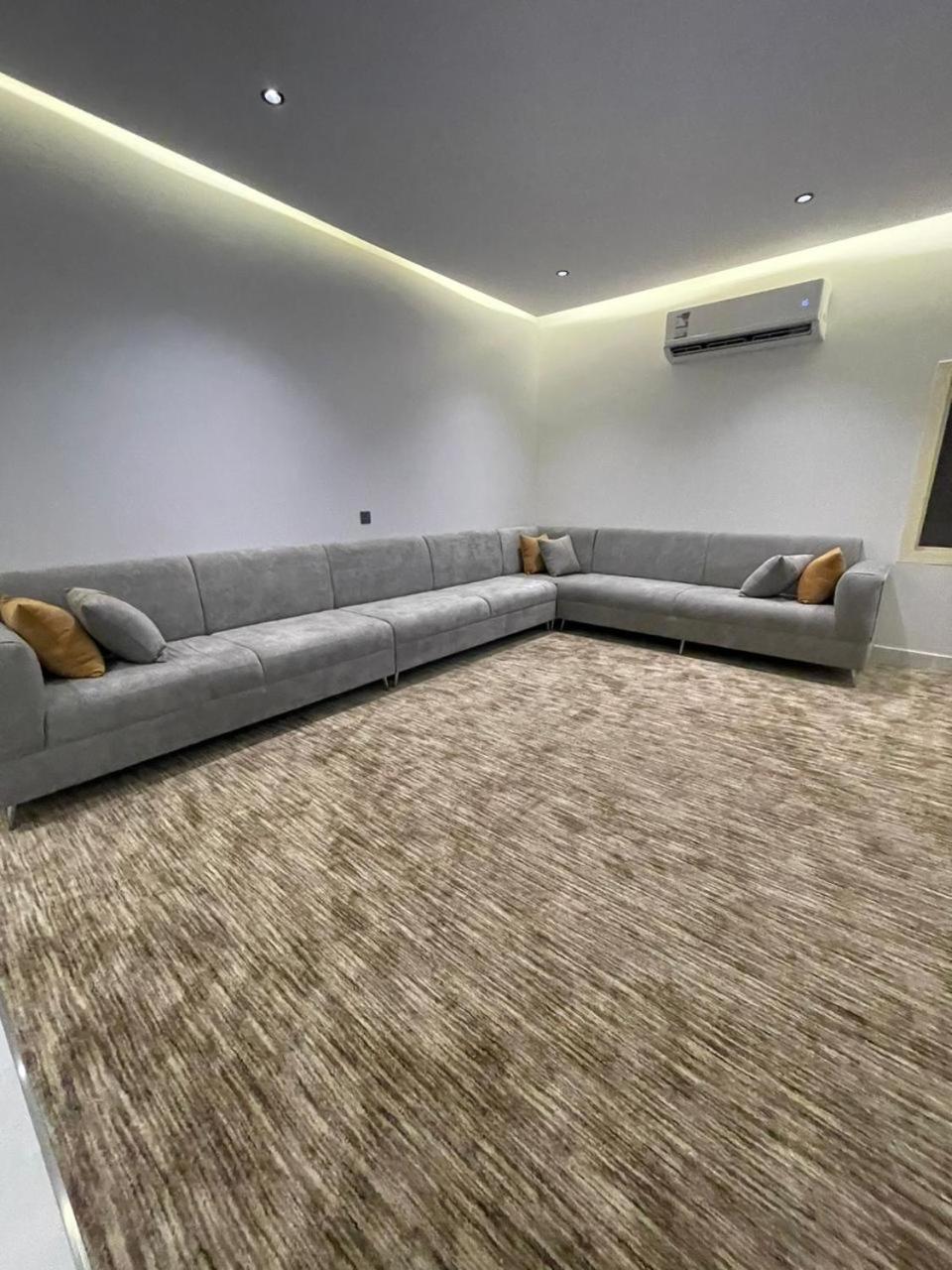 Crown Al-Ula Apartment Bagian luar foto